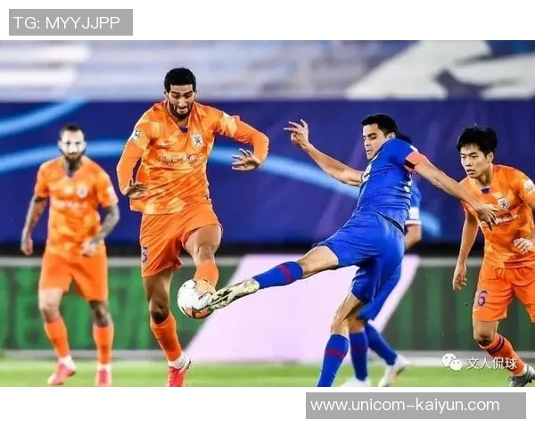 足球毛巾事件引发热议球迷与品牌之间的信任危机如何修复